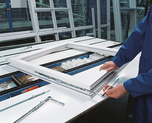 TITAN iP Anschlagtechnik 1